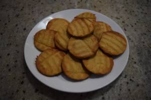 Whole Wheat Jaggery Biscuits | RitiRiwaz