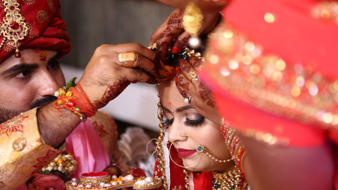 Hindu and Muslim Wedding in India | RitiRiwaz